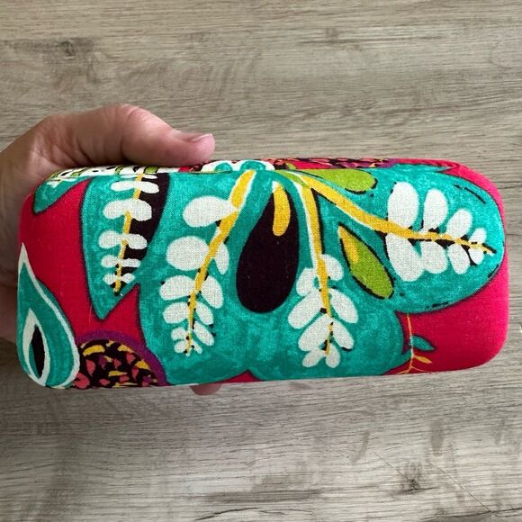 Vera Bradley Rumba Pattern Hard Sunglasses Case - Picture 3 of 10